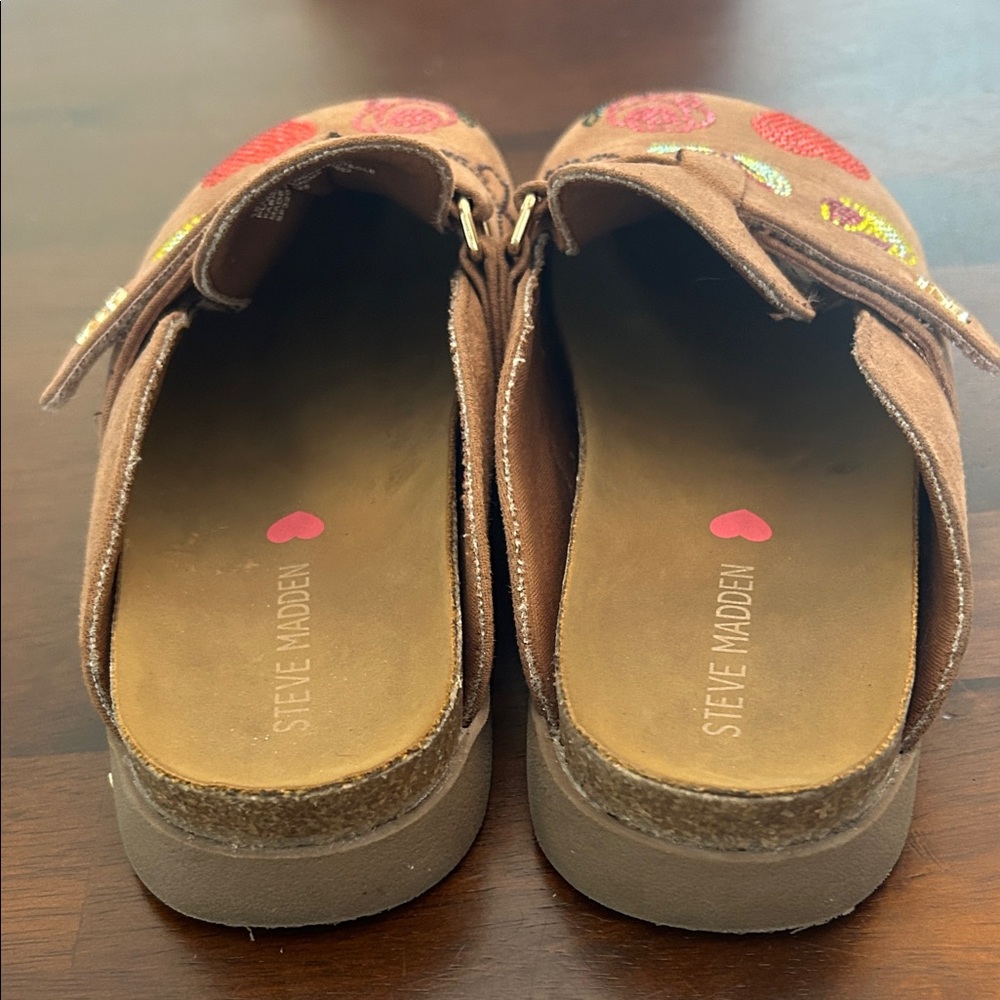 Steve Madden Brown Kids Sandals with Colorful Embellishments Size 3 - Picture 4 of 8